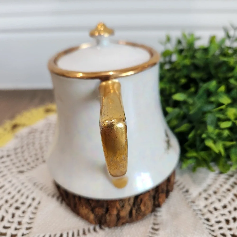 Limoges beautiful teapot